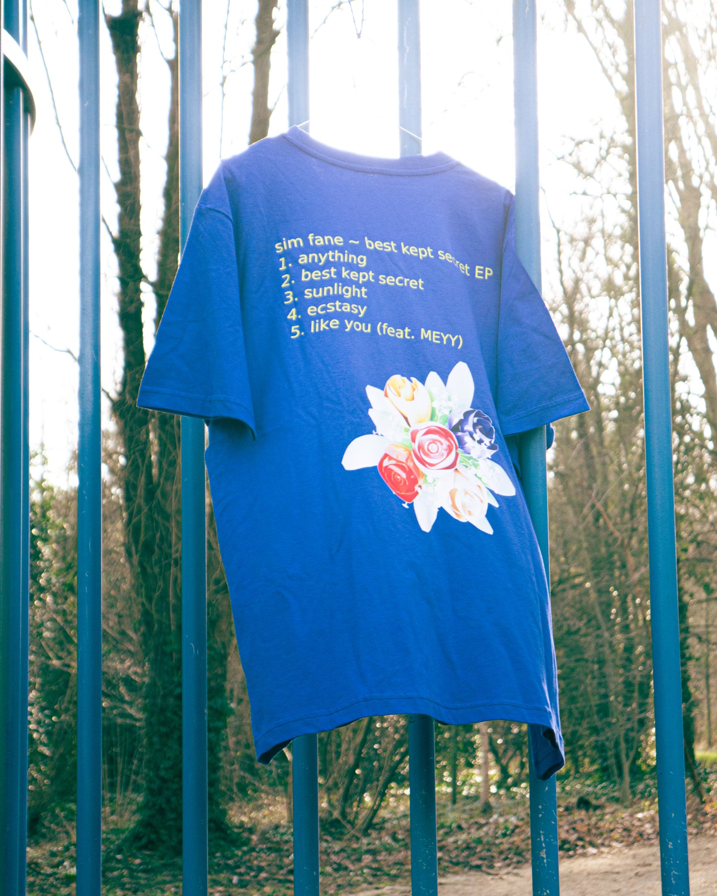 T-shirt — 'best kept secret' (EP)